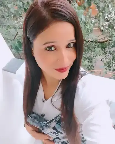 Call Girls in Zahirabad